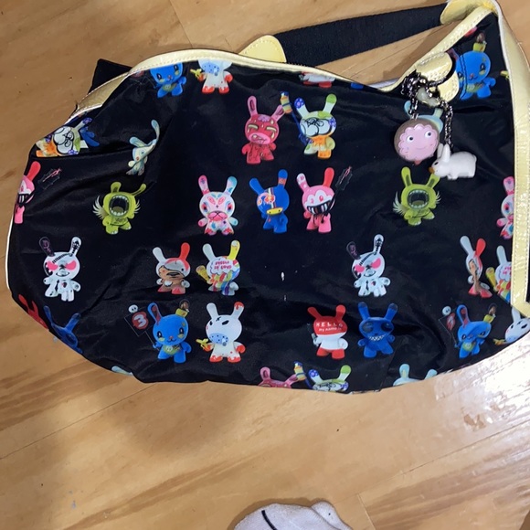 SUPER RARE KID ROBOT NYLON PURSE WITH DUNNYS AND MUNNYS ALL OVER IT!!! EUC - Picture 2 of 5